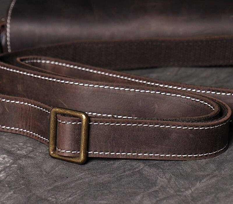 Crossbody Bags For Men Simple Vintage And Popular First Layer Cowhide Hardware Magnetic Buckle Men's Wrapped Flap Shoulder Bag
